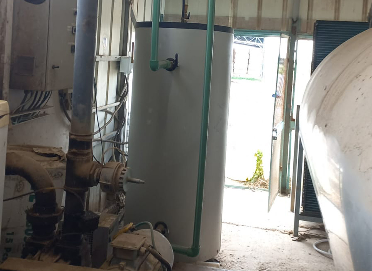 חלבלבן כיסופים - מערכת לחימום מי שטיפה CIP